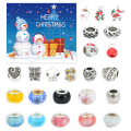 Miniatyrbilde 9 av 10: Julekalender med 24 overraskelser - Blindboks med armbåndsett til jul M
