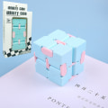 Miniatyrbillede 1 af 5: Uendelig Terning Afstressningsgenstand Lomme Terning Macaron Lomme Flip Terning Afstressning Mini Lomme Terning Blue Infinite Cube Boxed