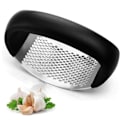 Pikkukuva 1 / 5: Teräksinen valkosipulipuristin - Garlic press - Musta