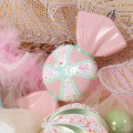 Miniatyrbilde 2 av 4: Julepynt i kraftpapir - Juletre, kuler, makroner og donut Set of 32 Macarons