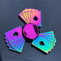 Miniatyrbild 1 av 9: Metallisk Färgglad Legering Fingertopp Gyro Fingerrotation Användbar Verktyg för Tryckreducering Colorful Playing Cards 150
