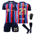 Pikkukuva 2 / 6: Jalkapalloasusetti No. 10 Massey, No. 9 Levin, No. 8 Pederi ja No. 30 Garvey No. 8 with Socks #XL