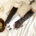 Miniatyrbillede 3 af 10: Halvfingerhandsker Strikket varme og kolde beviser ensfarvet Fried Dough Twists lang elastisk ærme armsleeve til kvinder udendørs White Average Size