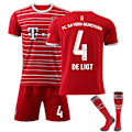 Pikkukuva 1 / 2: Bayern Münchenin Kotipeli Jalkapallopaita Nro 4 24