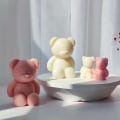 Miniatyrbillede 2 af 5: Siddende bjørn silikone lysforme håndlavet