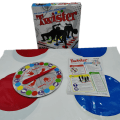 Miniatyrbild 3 av 5: Twister Ultimate: Större Matta, Barnfest Spel 1