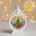Miniatyrbillede 7 af 7: Julepynt Stormlygte LED Retro Bærbar Lampe Julegaver Belysning Scene Layout Pynt F