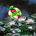 Miniatyrbillede 5 af 7: Flydende Blad Dekoration Harpiks Kunstige Blade Statue Ornament til Pool Springvand Akvarium Vand