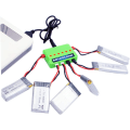 Miniatyrbilde 3 av 7: Multifunksjonell batterilader er spesiell