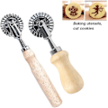 Miniatyrbilde 3 av 4: Kjevle og deig, dumplingsform for kjeks, baking, baking, baking, kjøkken