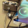 Pikkukuva 1 / 5: Langattomat nappikuulokkeet, Bluetooth 5.2 -kuulokkeet latauskotelolla, Bluetooth-kuulokkeet mikrofoneilla, sormenjälkitunnistus, virranäyttö, urheiluun/työhön