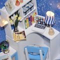 Miniatyrbild 4 av 5: DIY dockhusbyggsats montering leksak för barn handgjord leksak kreativ födelsedagspresent
