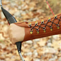 Miniatyrbild 3 av 8: Armskydd i Läder för Bågskytte, Justerbart Skydd för Recurve Bågskytte och Jakt (Brun)