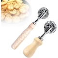 Miniatyrbilde 2 av 4: Kjevle og deig, dumplingsform for kjeks, baking, baking, baking, kjøkken