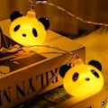 Miniatyrbild 4 av 5: Söta Panda-huvudstränglampor LED-fe-lampor för barnrumsnattljus USB-drivna