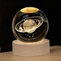 Miniatyrbilde 1 av 6: Dekorativ lys 3D krystallkule med gravering inni og varmt lys, galakse