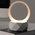 Pikkukuva 1 / 5: Tunnelmavalaisin Yöpöytälamppu - Värikäs Yölamppu Bluetooth-kaiutin Koti Älykäs Langaton Pöytälamppu - Lahja Mini Subwoofer Bluetooth-ääni