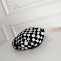 Miniatyrbilde 3 av 5: Beret for Kvinner Leopard Print Flat Top Hat Høst Vinter Zebra Mønster Plysj Beret Heklet Beanie Beret Slouchy Maler Cap（One Size，Zebra Mønster）