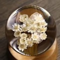 Miniatyrbillede 2 af 7: LED dekorativt lys, blomst natlys, krystal natlys, moderigtigt og smukt, krystalkuglelampe, gul tusindfryd