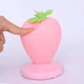 Miniatyrbillede 3 af 4: Hjem Jordbær Natlys USB Genopladelig Sengelampe LED Øjenbeskyttelse Natlys 145.*100(mm