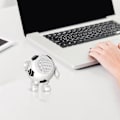 Miniatyrbillede 1 af 5: Bærbar Bluetooth Robot Højttaler (Hvid)