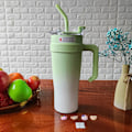 Miniatyrbild 6 av 8: Bil Isolerad Mugg Rostfritt Stål 1250ML med Sugrör Isolerade Tumblers för Utomhusresor Gradient Grön
