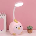 Miniatyrbilde 2 av 4: Tegneserie Mini LED Liten Skrivebordslampe Skrivebordslampe Studenthjem Øyebeskyttelse Læring Nattlampe Takprojektor Lys Sensorisk Lys, Hjem Soverom S