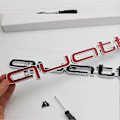 Miniatyrbild 5 av 5: Cool Quattro Logobadge Emblem Bilsticker Frontgrill Nedre Trim för Aud-i A6 A7