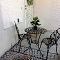 Miniatyrbilde 4 av 5: 2 stk Kunstige Fikenbladfigentrær 19,6 tommer Kunstige Planter Ficus Grøntområder for Bryllup Hage Utenfor