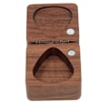 Miniatyrbild 2 av 5: Gitarrplocklåda i valnöt - Förvaring för gitarrplock, organiserare för bas, ukulele och musikinstrument