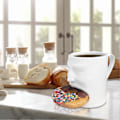 Miniatyrbillede 2 af 4: Stilful Keramik Kaffeekop med Kageholder Kreativ Ansigtsform Vandkop til Hjem Kontor