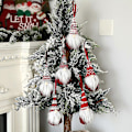 Miniatyrbild 5 av 5: Julgranspynt, Juldekorationer, Hängande Tomte Elf Hem