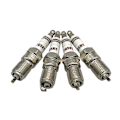 Pikkukuva 4 / 5: 4 kpl IRIDIUM Sytytystulppa IQ5RT MALLIIN IT20 IT20TT IT16 VT20 VT16 41-104 AP-104 XP-605 HR7DC TR6IX ITR6F13 BPR6EFS ITR5F13 IT16TT