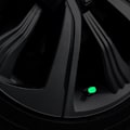 Miniatyrbillede 3 af 5: 16 stk. Dækventilhætter Selvlysende Universelle Ventildæksler til Biler Lastbiler Motorcykler Cykler