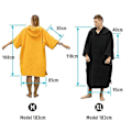 Pikkukuva 3 / 5: (punainen, M) Lämmin Imeytyvä Poncho, Uimahaalarin Vaihtoapuri Rannalla, Poncho Pyyhe Taskulla Ja Huppulla, Surffausponcho Aikuisten Naisille Miehille Uimiseen Surffaukseen Rannalle