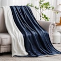 Miniatyrbillede 2 af 5: Sherpa Fleece Tæppe - Super Bløde & Varme Tæpper til Sofa & Seng, Marineblå Tykke Bløde Tæpper til Vinter,(127 x 152cm)