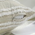 Pikkukuva 3 / 5: Boho-koristetyynynpäälliset, neutraalit raidalliset tyynynpäälliset 18x18, 2 kpl, Khaki-puuvillapellavatyynynpäälliset sohvalle olohuoneeseen.
