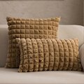 Miniatyrbillede 1 af 4: Faux Fur Plys Plaid Pyntepudebetræk Sæt med 2 Luksus Shaggy Fluffy Bløde Dekorative Pudebetræk til Sofa Stue (Kaffe, 18\"x18\")
