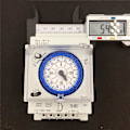 Miniatyrbilde 3 av 5: Analog Mekanisk Timer Bryter 110v-220v 24 Timer Daglig Programmerbar 15min Innstilling Tidsbryter Rela