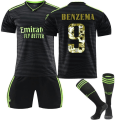Pikkukuva 1 / 2: 22 Golden Globe -voittaja Golden No. 9 Benzema -jalkapallopuku koti- ja vieraspelipaita two customers 18