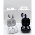 Pikkukuva 5 / 5: Mustat/valkoiset langattomat kuulokkeet Bluetooth In-ear True Cordless Handsfree-puhelumikrofonilla, 4 pitkää soittoaikaa; Sisältää kompaktin case White
