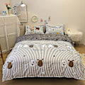 Pikkukuva 1 / 2: 3/4 osainen setti Kawaii Snoopy sarjakuva puuvillapeitto kattaa arkin tyynyliinan anime mukava pehmeä kotitalousvuodevaatteet lahjat 4piece set180x220cm daimenggou