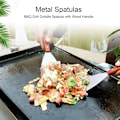 Miniatyrbillede 4 af 5: Rustfrit stålspatel, metals spatler vender skraber til støbejernspande, BBQ grillplade spatel med træhåndtag, firkantet skovl