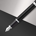 Miniatyrbillede 2 af 5: Fyldepen | Mat Sort med Kromdetaljer | 0,5 mm Medium Point Matte Black