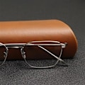 Miniatyrbillede 4 af 5: Etui til briller i høj kvalitet - Solbriller Etui Flip Cover Læder Anti-tryk og Anti-fald Brilleetui - Sort