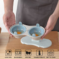 Miniatyrbild 2 av 5: 2-håls mikrovågsugnsäggkokare, frukost dubbel rad äggkokare, pocherade äggkopp köksredskap (ljus orange)