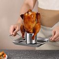 Miniatyrbillede 4 af 4: Øldåse Kylling Rist Stand - Rustfrit Stål Holder - Grillstativ til Grillen, Ovnen eller Røgeovnen - Tåler Opvaskemaskine - Inkluderer 4 Grøntsagsspyd