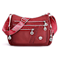 Miniatyrbild 1 av 4: Modeväska i Vattentätt Nylon för Kvinnor, Enkelsidig Axelväska, Crossbody Väska, Handväska, Messenger Väska (Svart) red