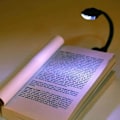 Miniatyrbillede 3 af 5: Læs med lethed med vores Boglampe - Læselampe med LED og Klips Sort