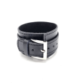 Miniatyrbillede 3 af 3: Sort armbånd i kunstlæder med spænde Silver